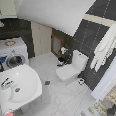 Duka Apartments *