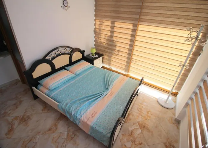 Vila Sunborn Sarande