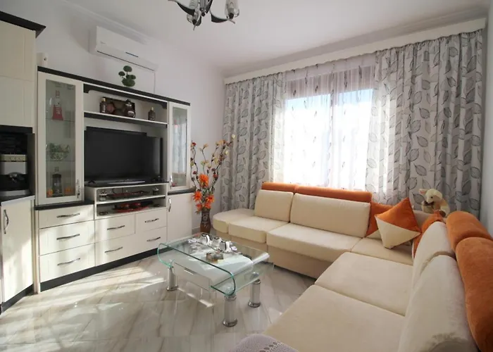 Vila Sunborn Sarande