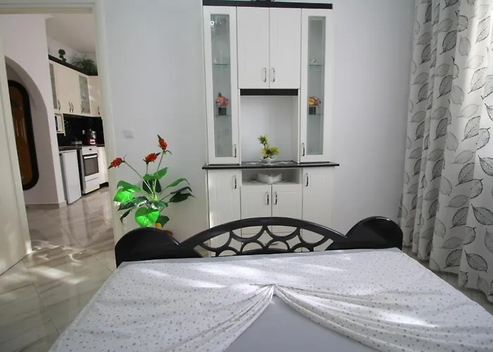Vila Sunborn Apartment Sarande